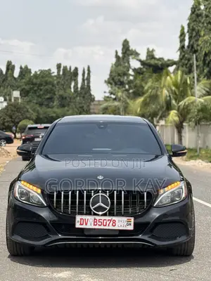 Mercedes-Benz C300 2018 Black