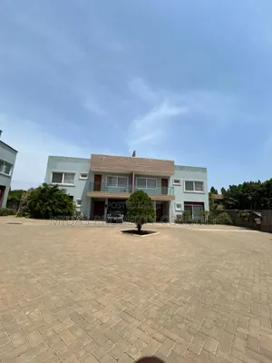 Furnished 3bdrm Townhouse / Terrace in Labone for rent