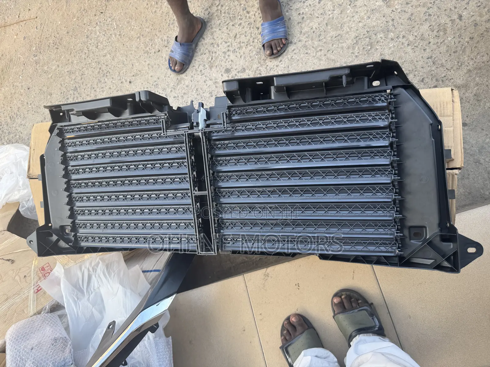 Ford F-150 2017-2020 Radiator Grille Shutter