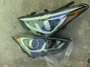 Hyundai Santa Fe 2017-2018 Headlights Full Led Available