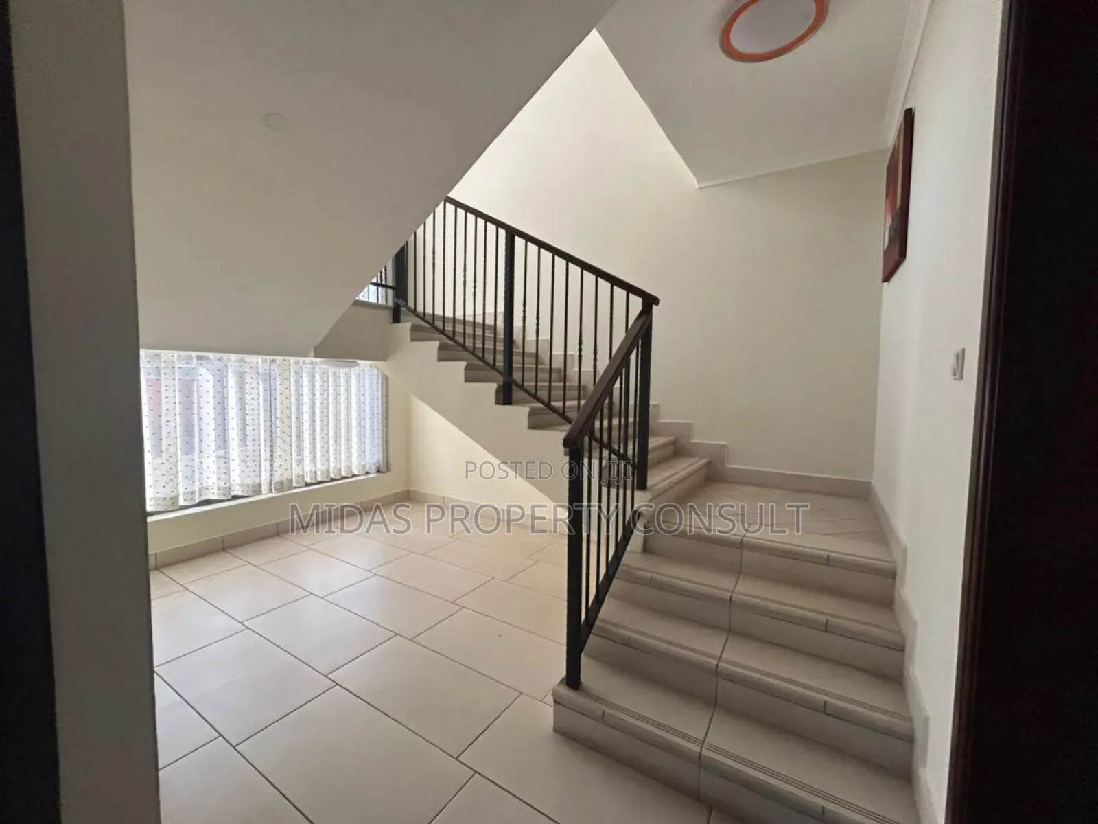 Furnished 4bdrm Townhouse / Terrace in Cantonment, US Embassy Area
