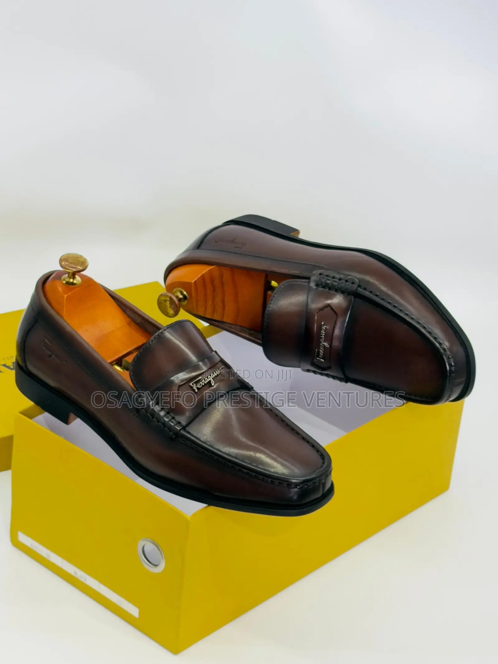 High Premium Leather Ferraegamo Shoe Coffe