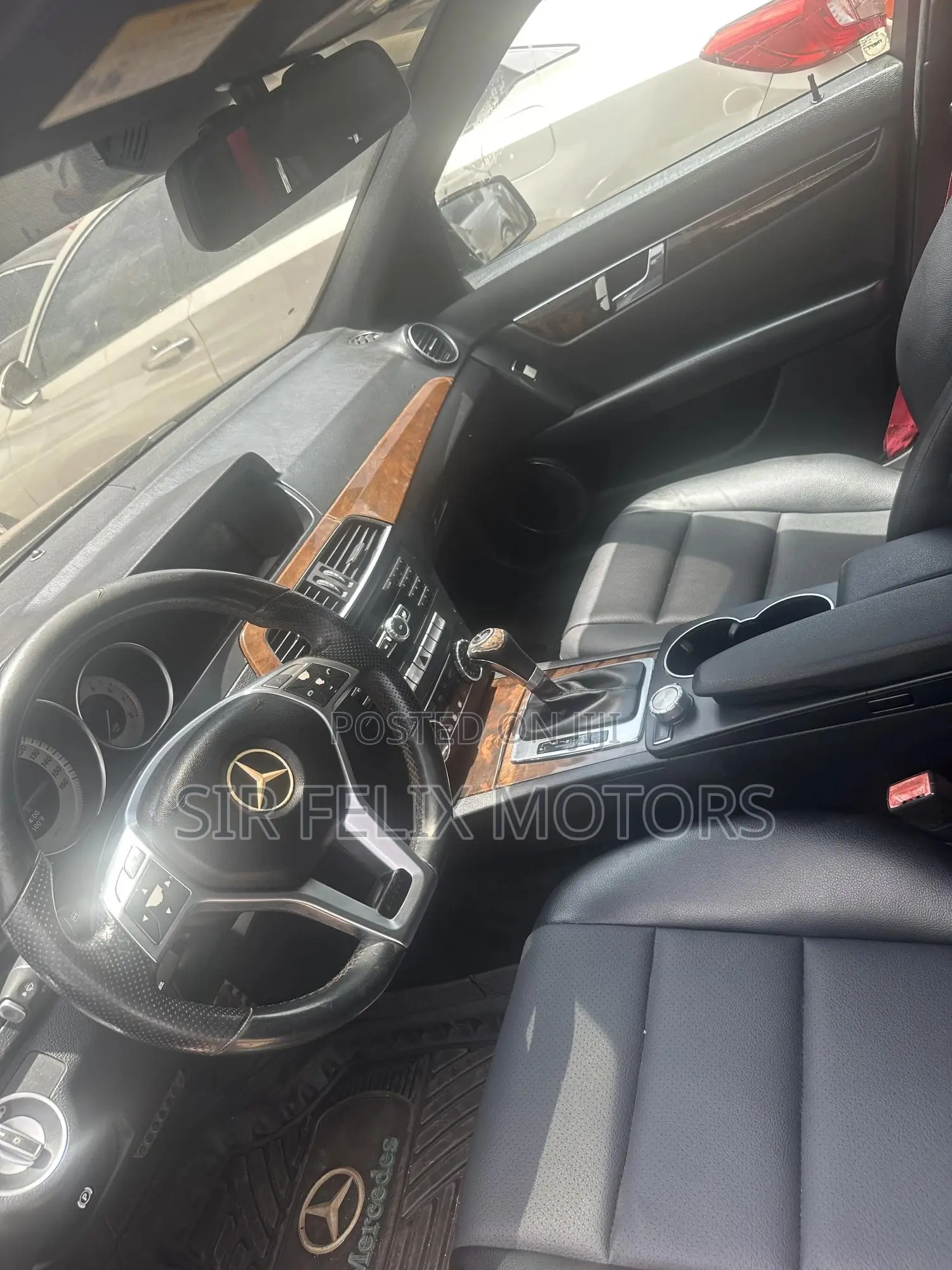Mercedes-Benz C250 2014 Black