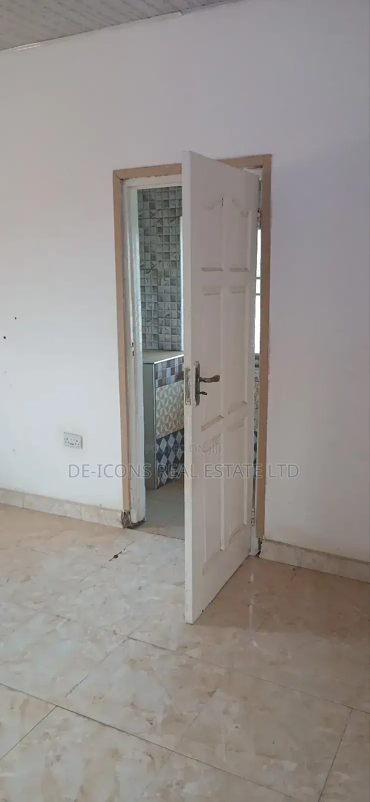 1bdrm Apartment in De-Icons Real Estate, Awutu Senya East Municipal