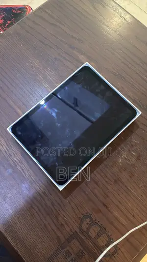 Apple iPad (2025) 128 GB Blue