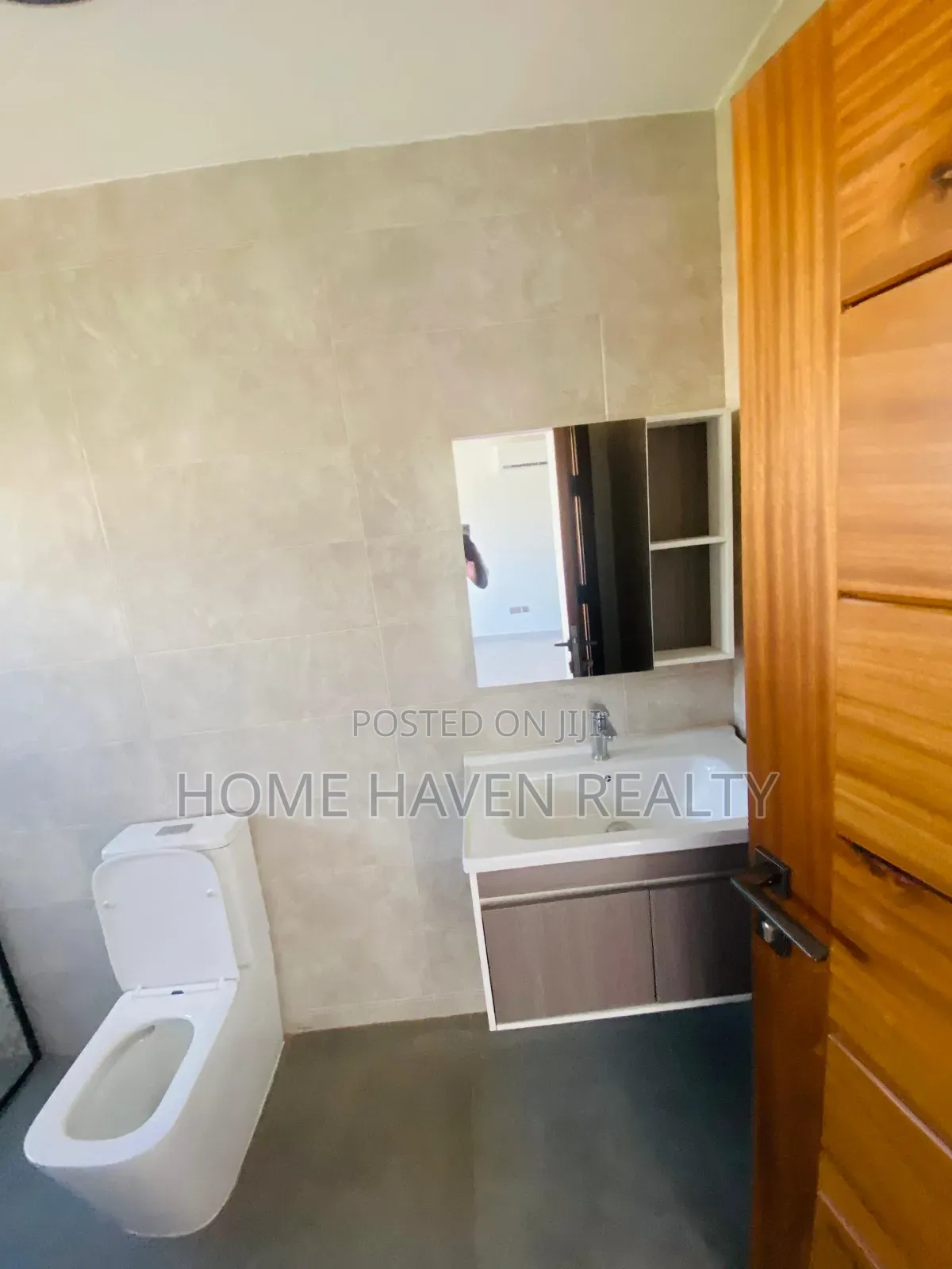 2bdrm Apartment in Dzorwulu North for rent
