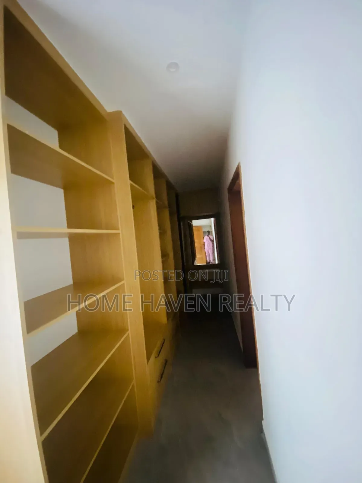 2bdrm Apartment in Dzorwulu North for rent