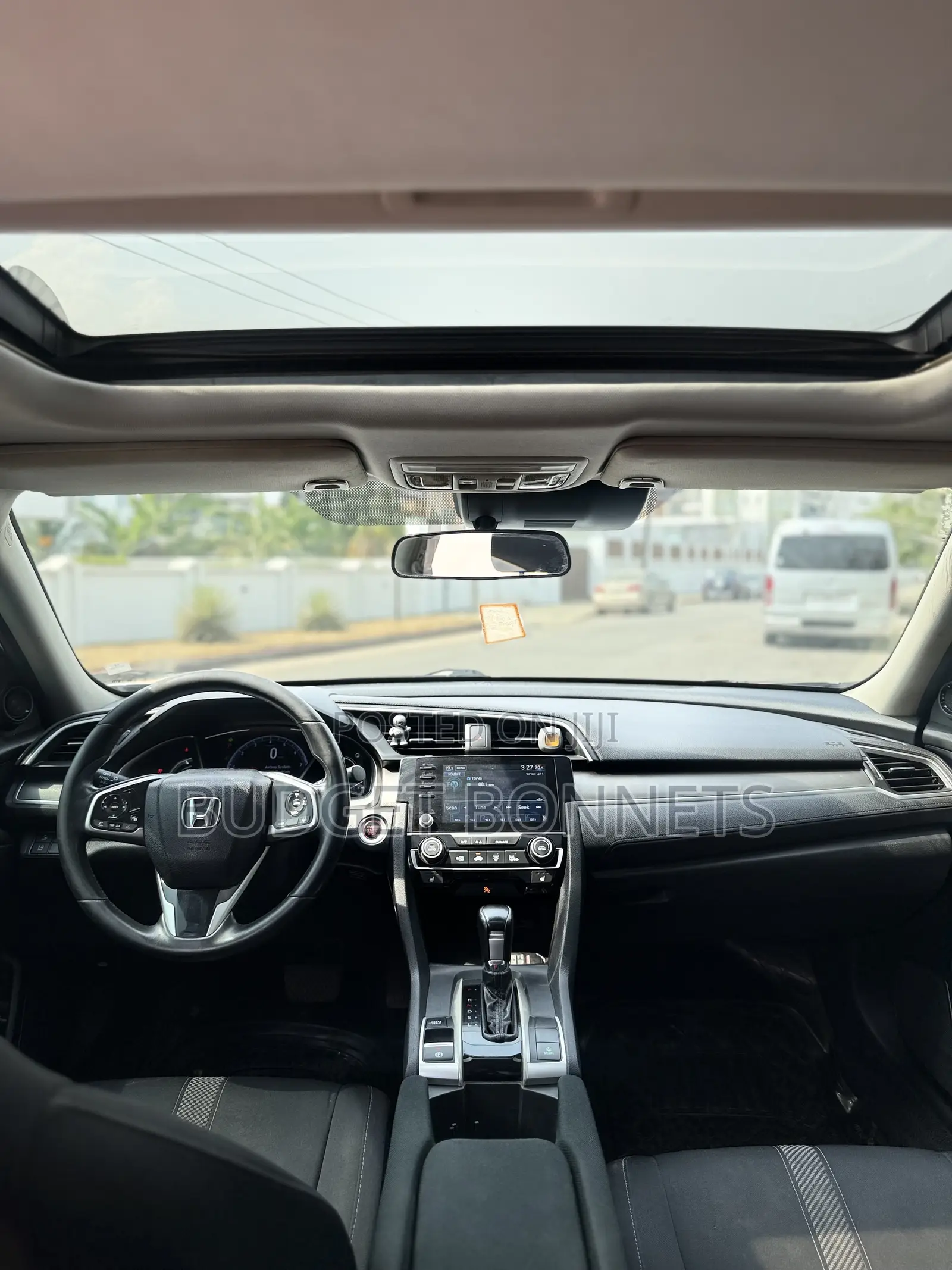 Honda Civic EX Sedan 2020 White