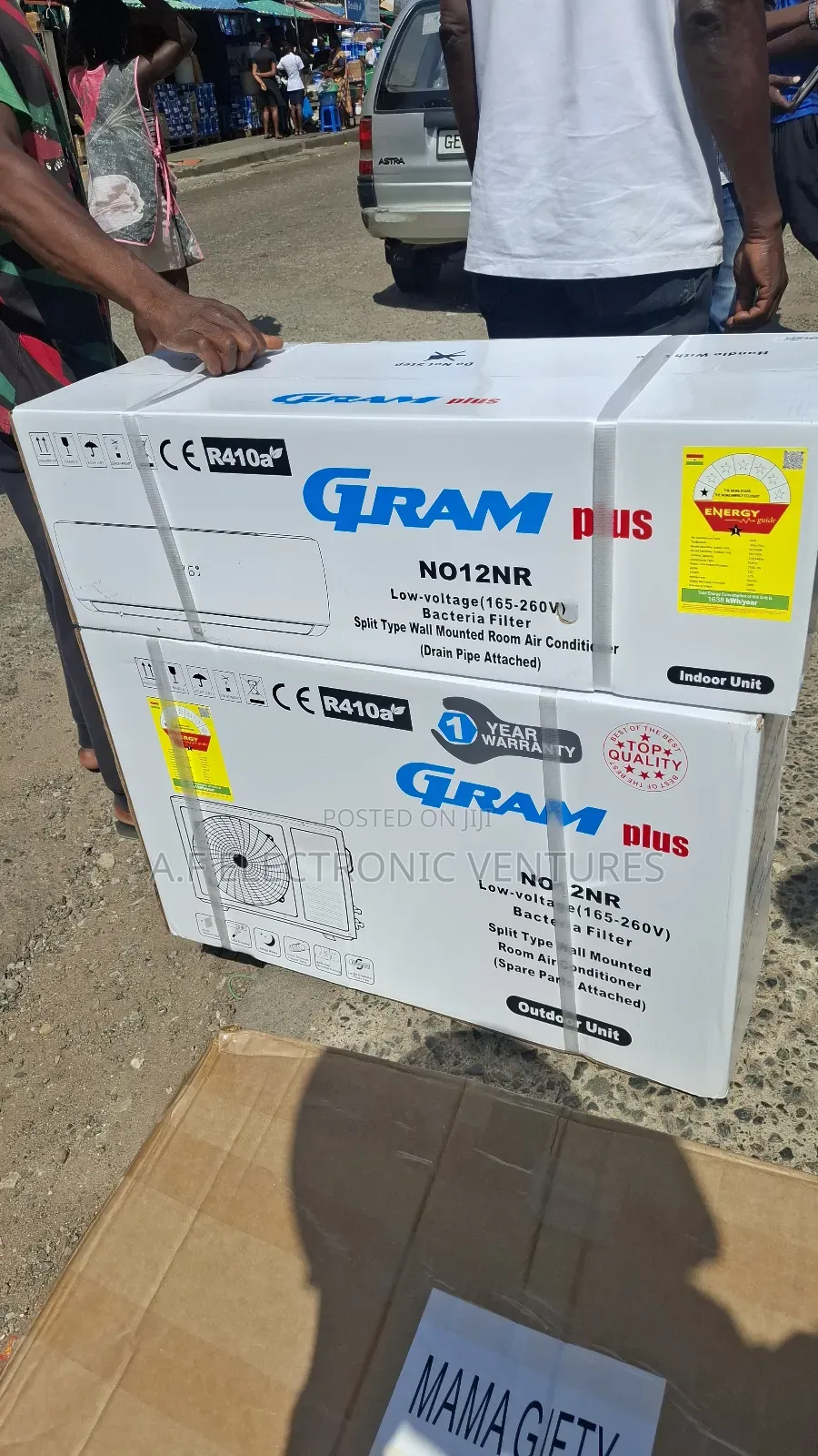 Gram Plus 1.5hp Split Air-Conditioner