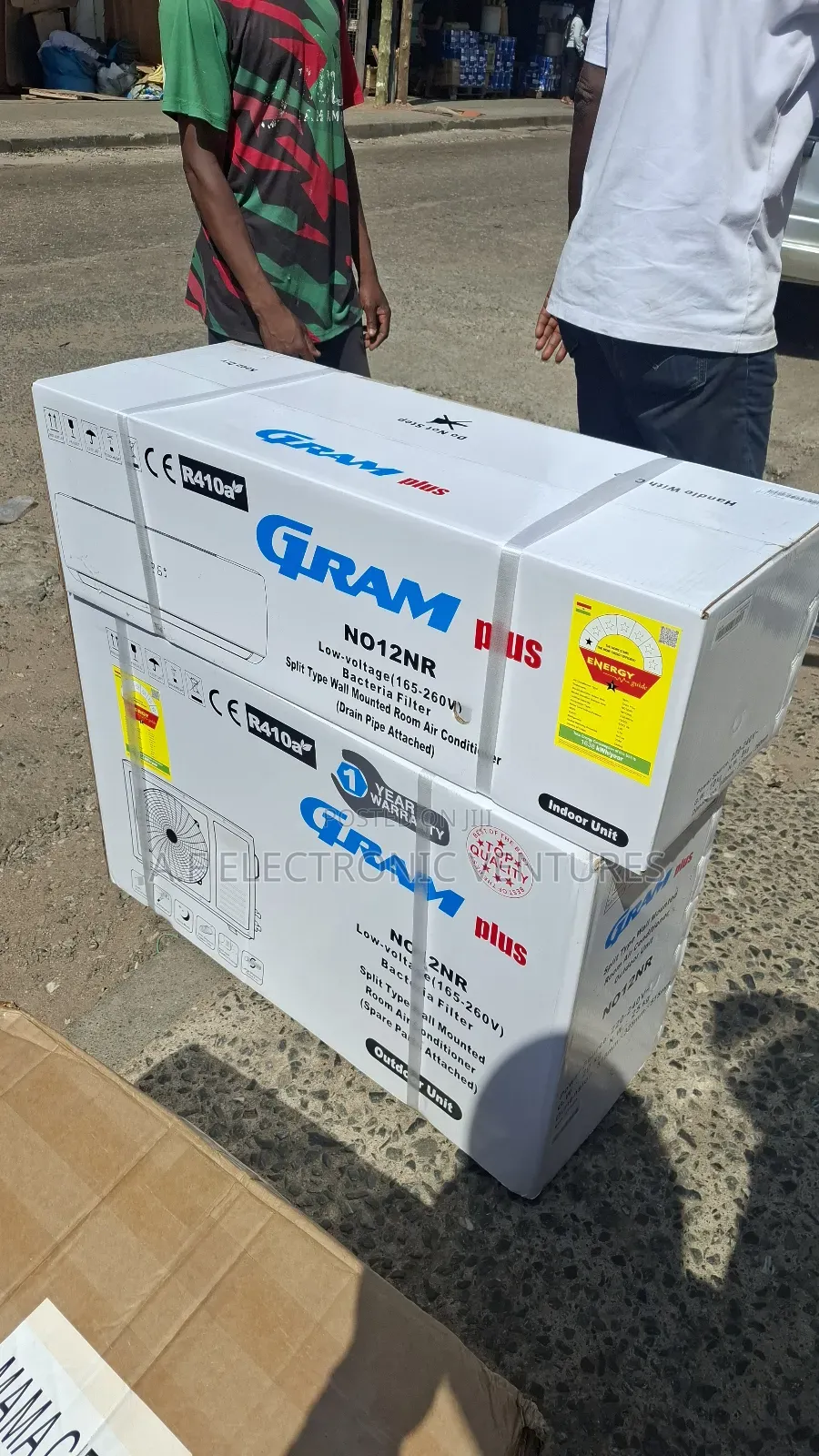 Gram Plus 1.5hp Split Air-Conditioner