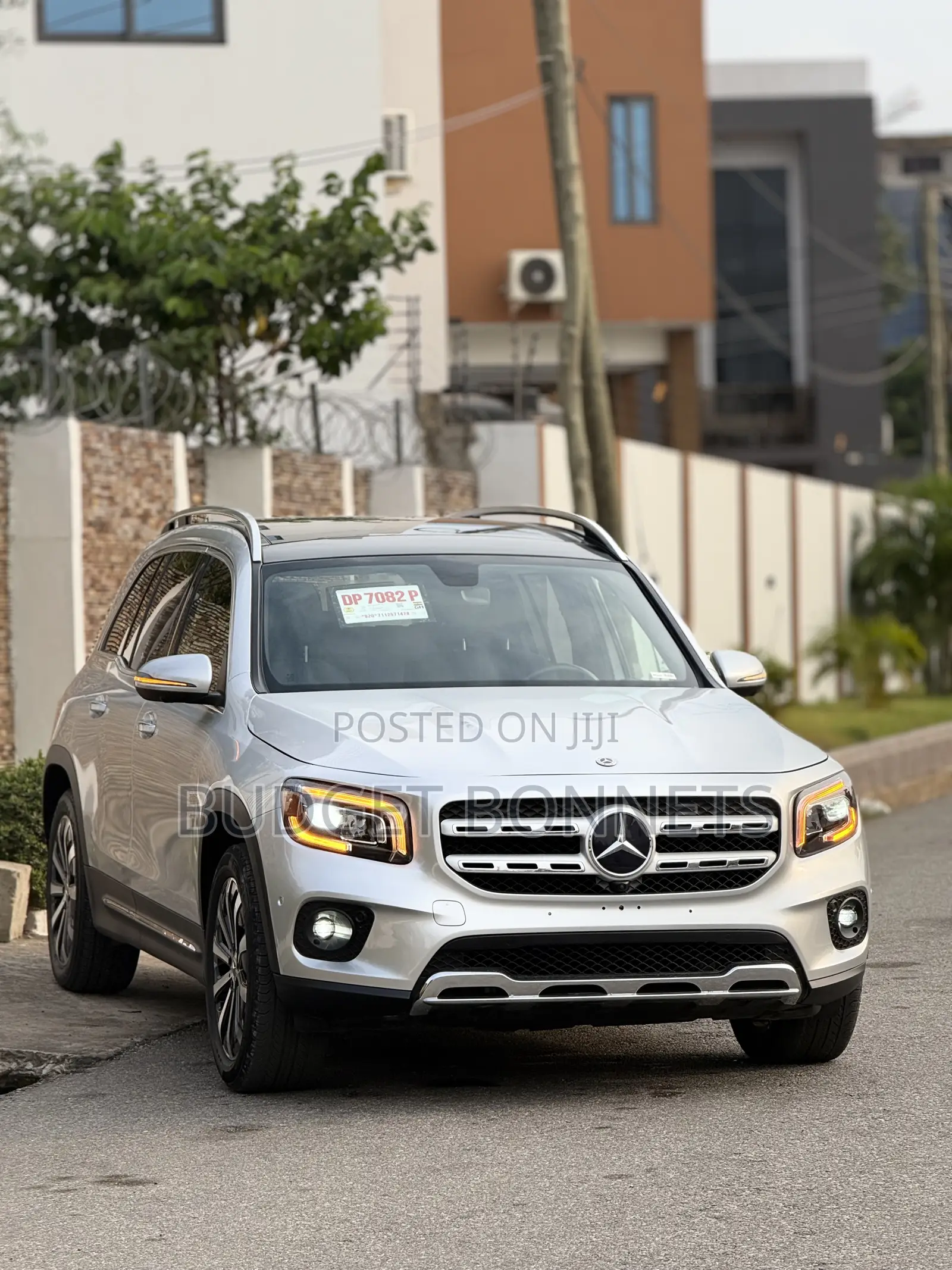 Mercedes-Benz GLB-Class GLB 250 4MATIC 2021 Silver