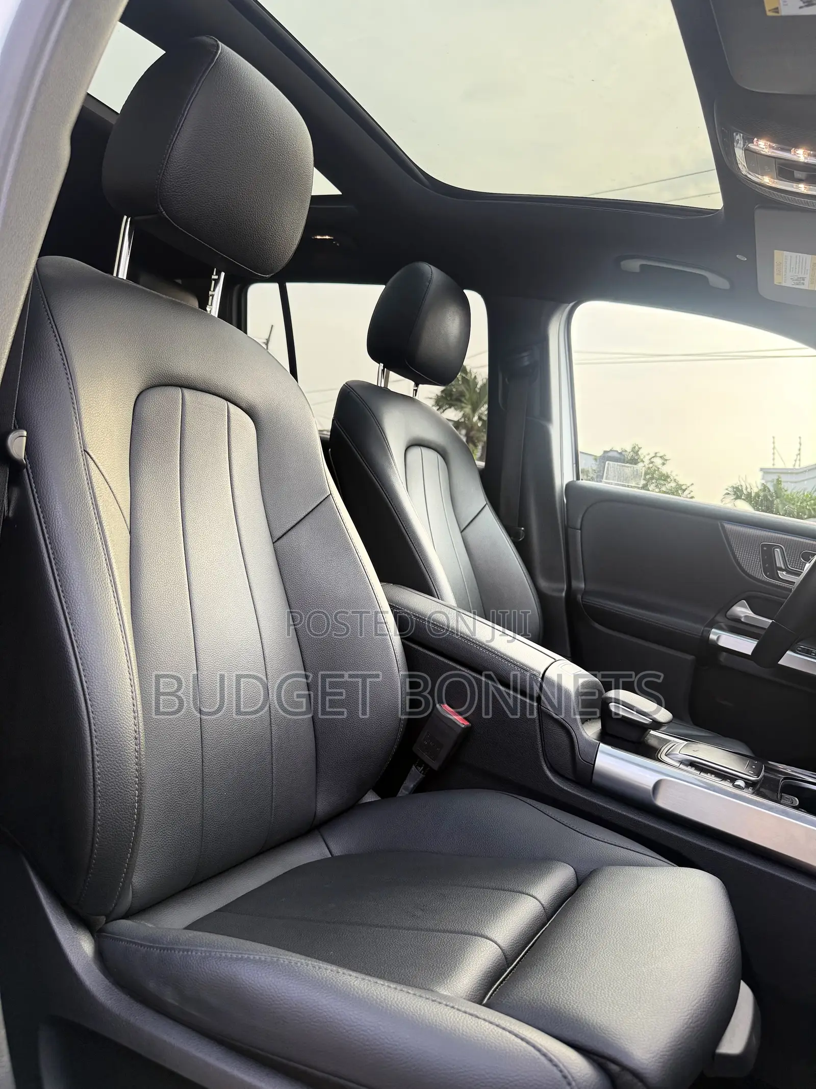 Mercedes-Benz GLB-Class GLB 250 4MATIC 2021 Silver