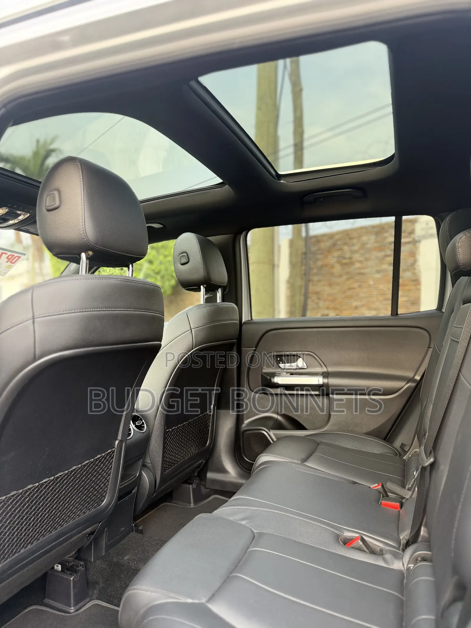 Mercedes-Benz GLB-Class GLB 250 4MATIC 2021 Silver