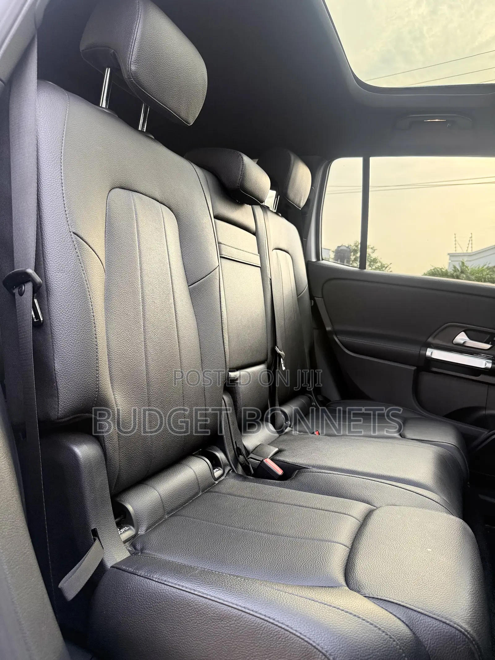 Mercedes-Benz GLB-Class GLB 250 4MATIC 2021 Silver