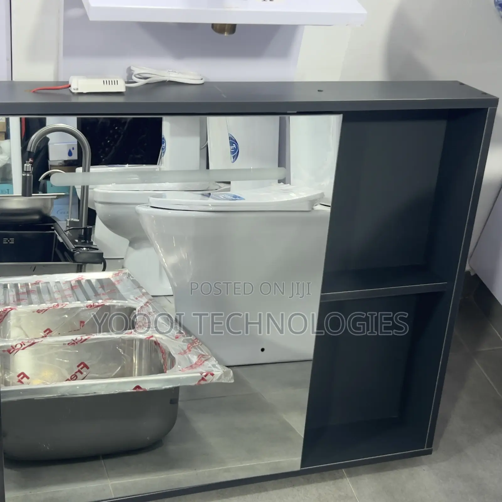 80cm Cabinet Basin With Touch Mirror