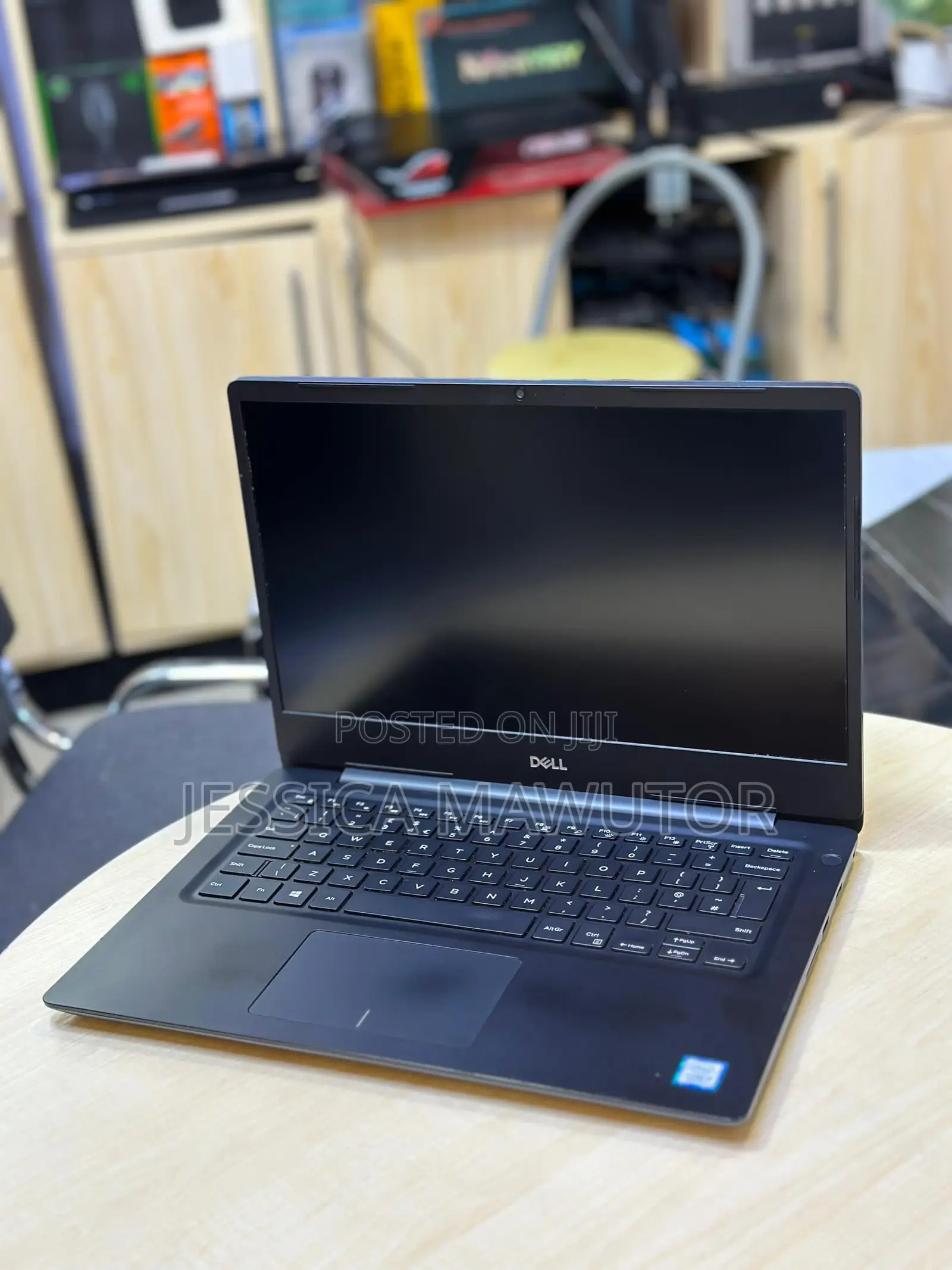 Laptop Dell Vostro 5481 8GB Intel Core i5 SSD 256GB