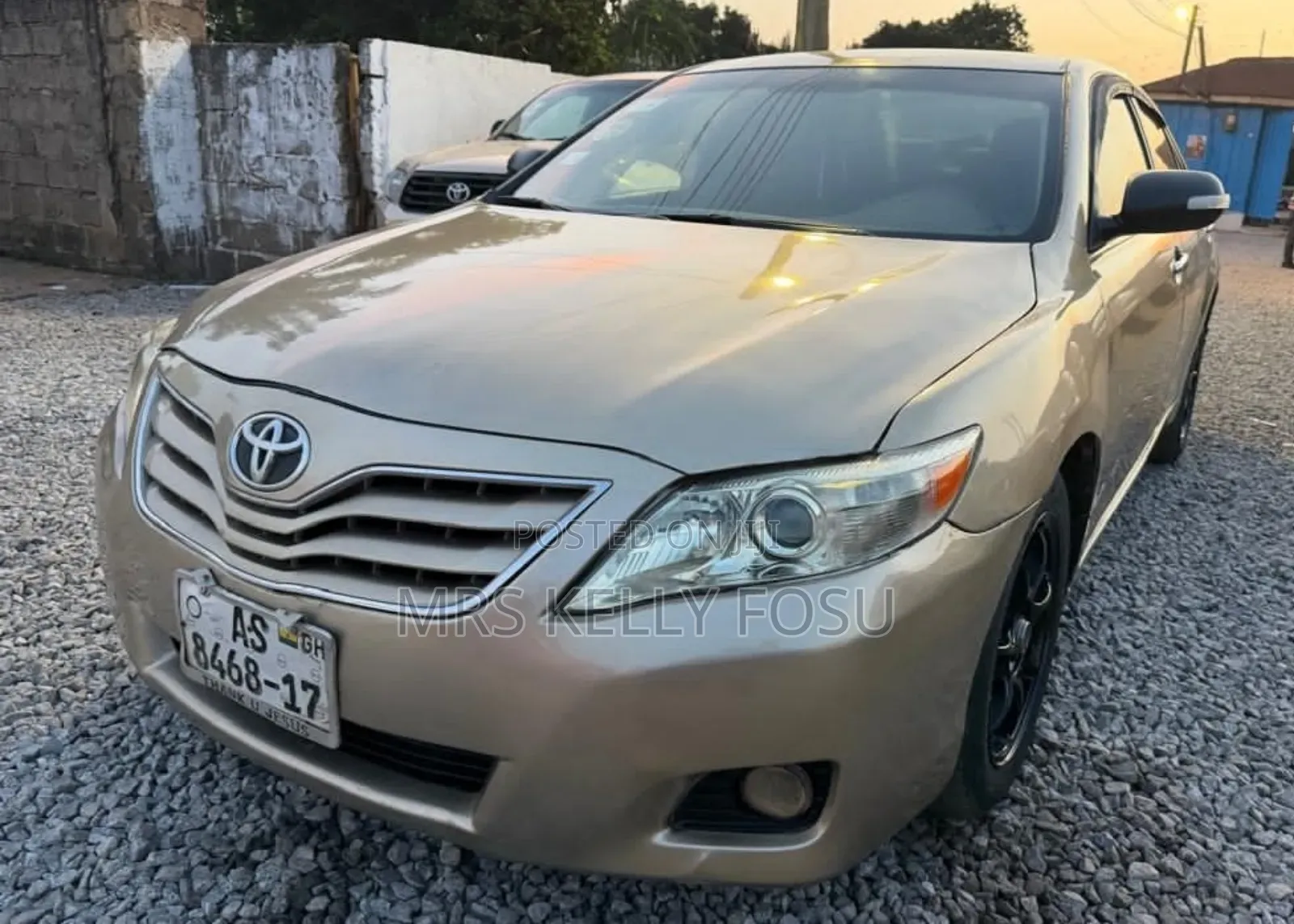 Toyota Camry LE 4dr Sedan (2.4L 4cyl 5A) 2009 Gold