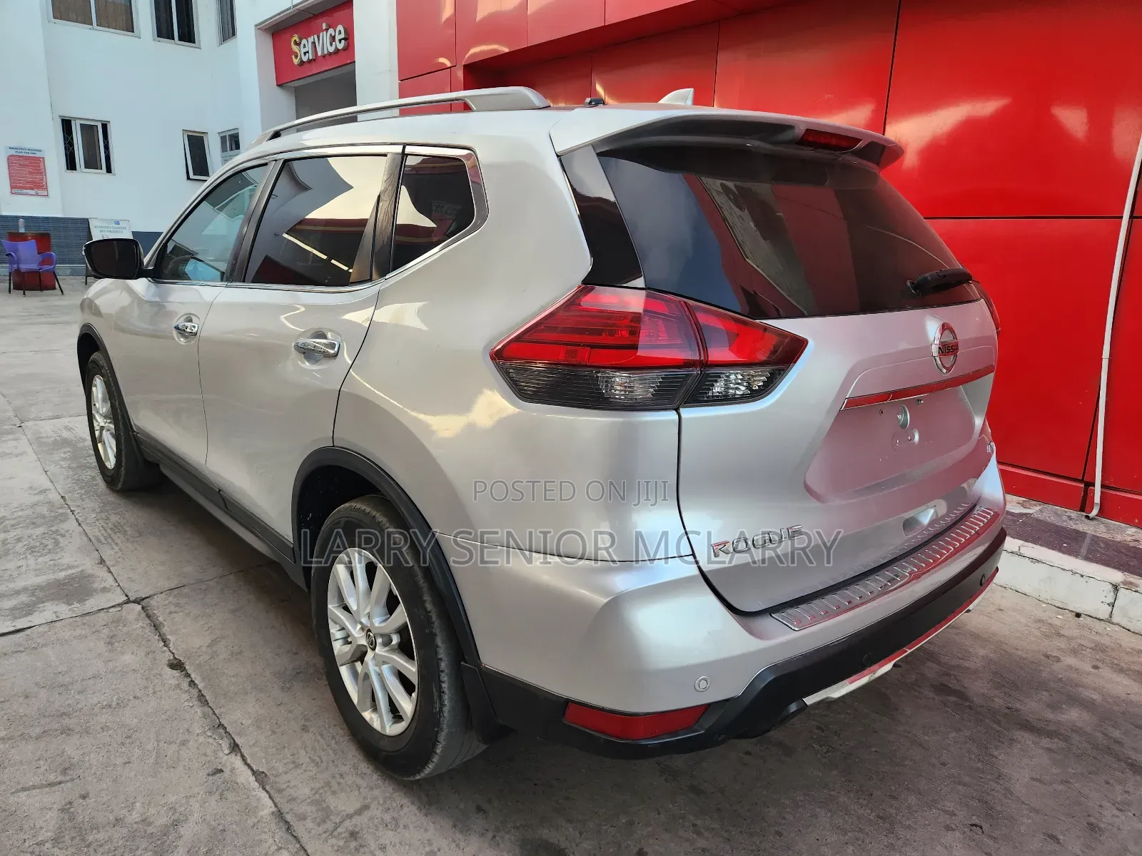 Nissan Rogue SV AWD 2017 Silver