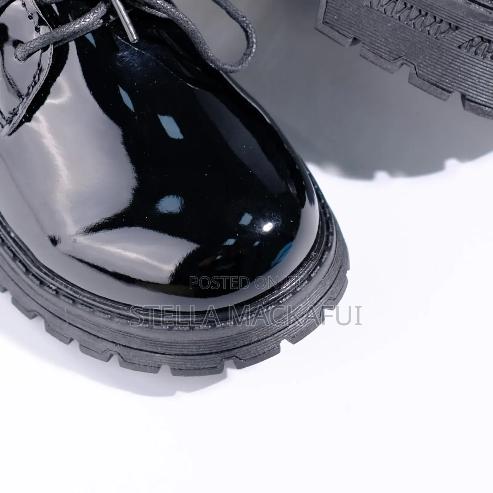 Executive Mirror Shoes Sizes 37)38 Only
