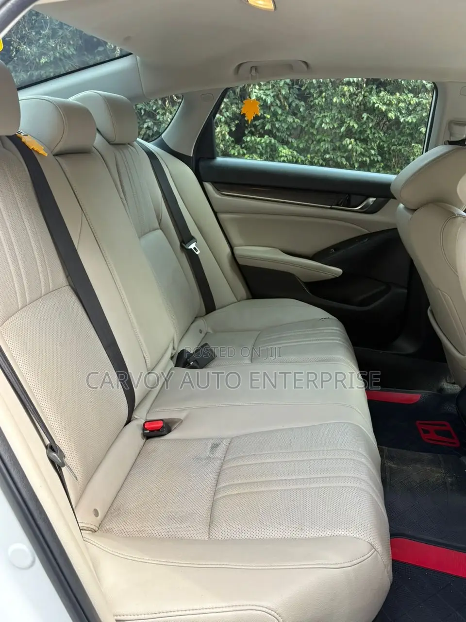 Honda Accord Sport (2.0L 4cyl Turbo 10A) 2019 White