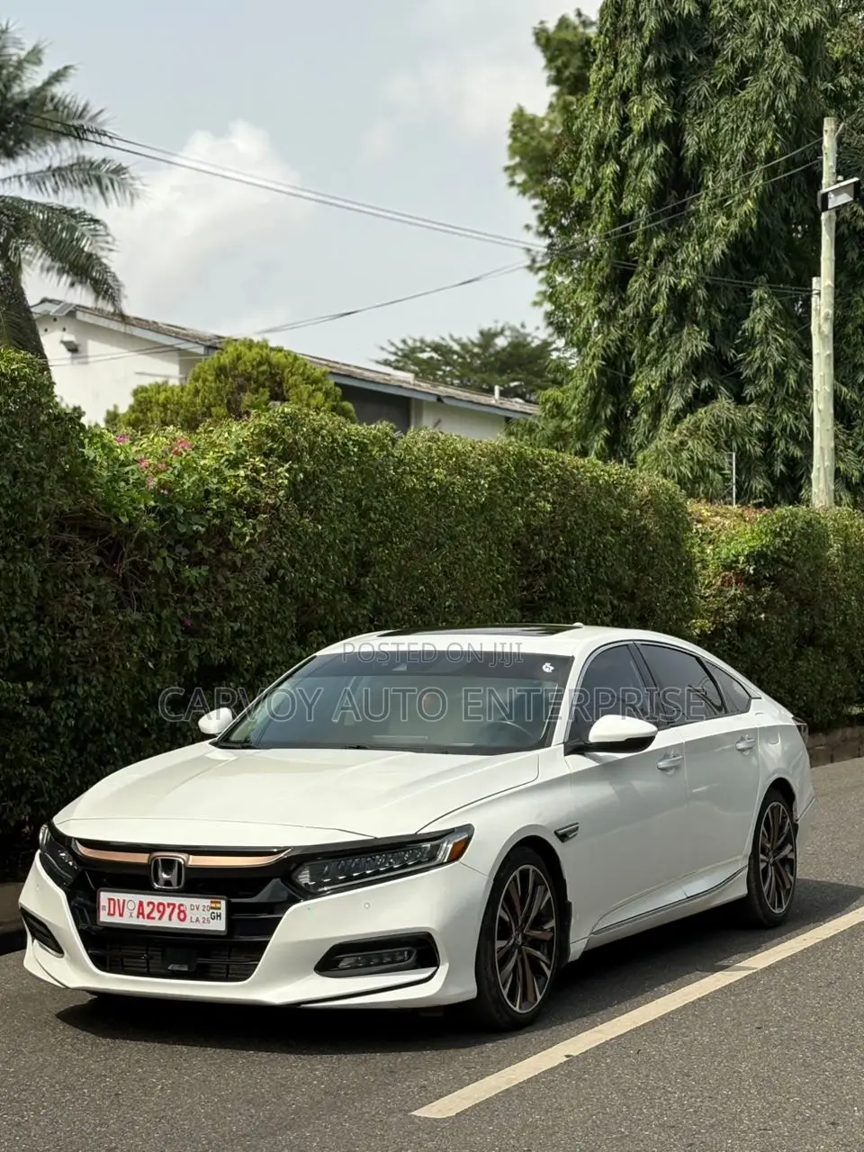 Honda Accord Sport (2.0L 4cyl Turbo 10A) 2019 White