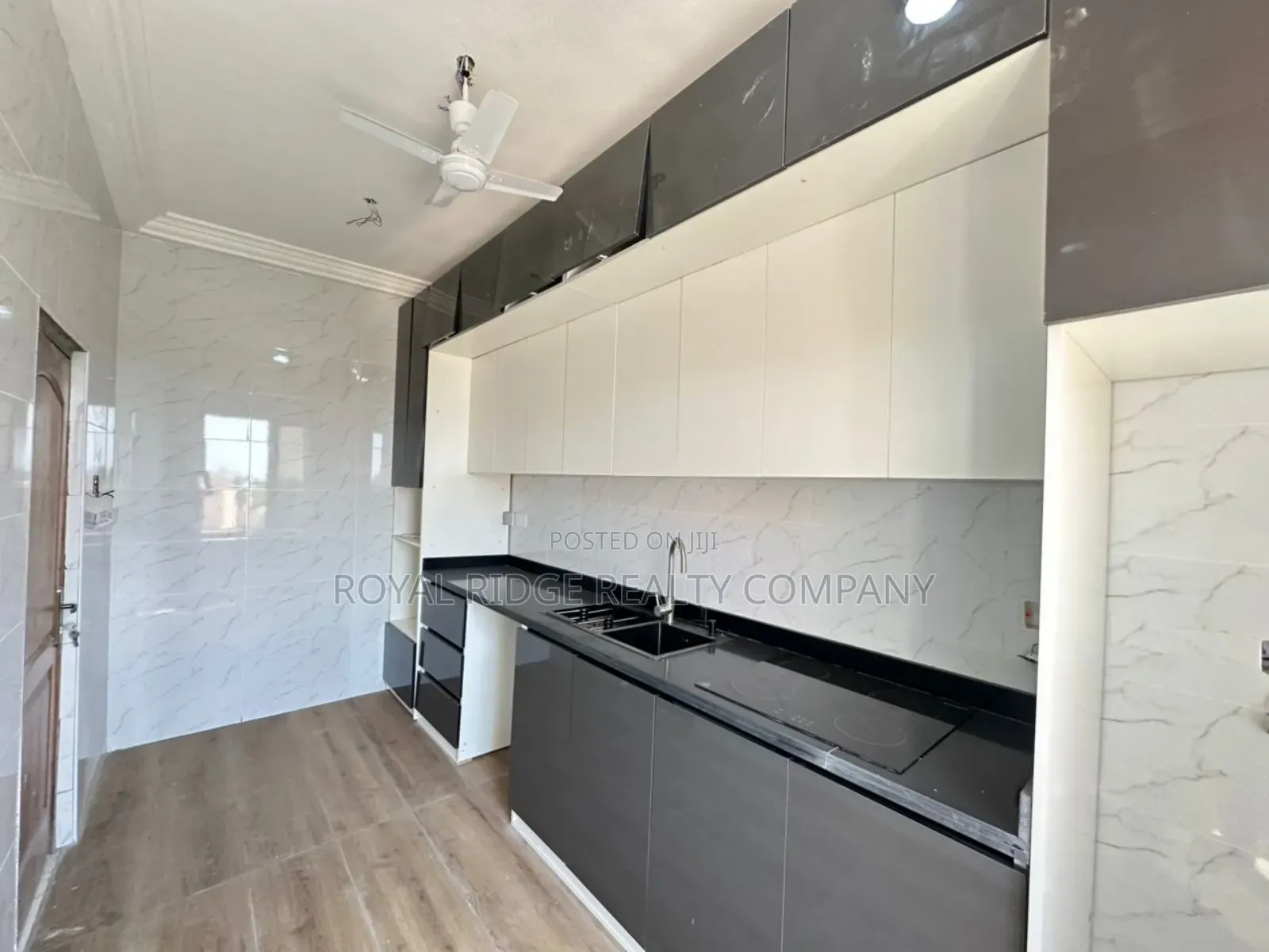 2bdrm Apartment in Burma Hills Close To, Accra Metropolitan for rent