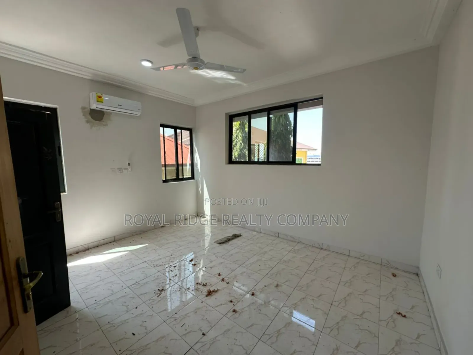 2bdrm Apartment in Burma Hills Close To, Accra Metropolitan for rent