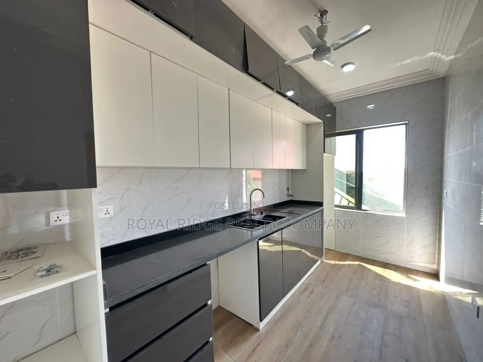 2bdrm Apartment in Burma Hills Close To, Accra Metropolitan for rent