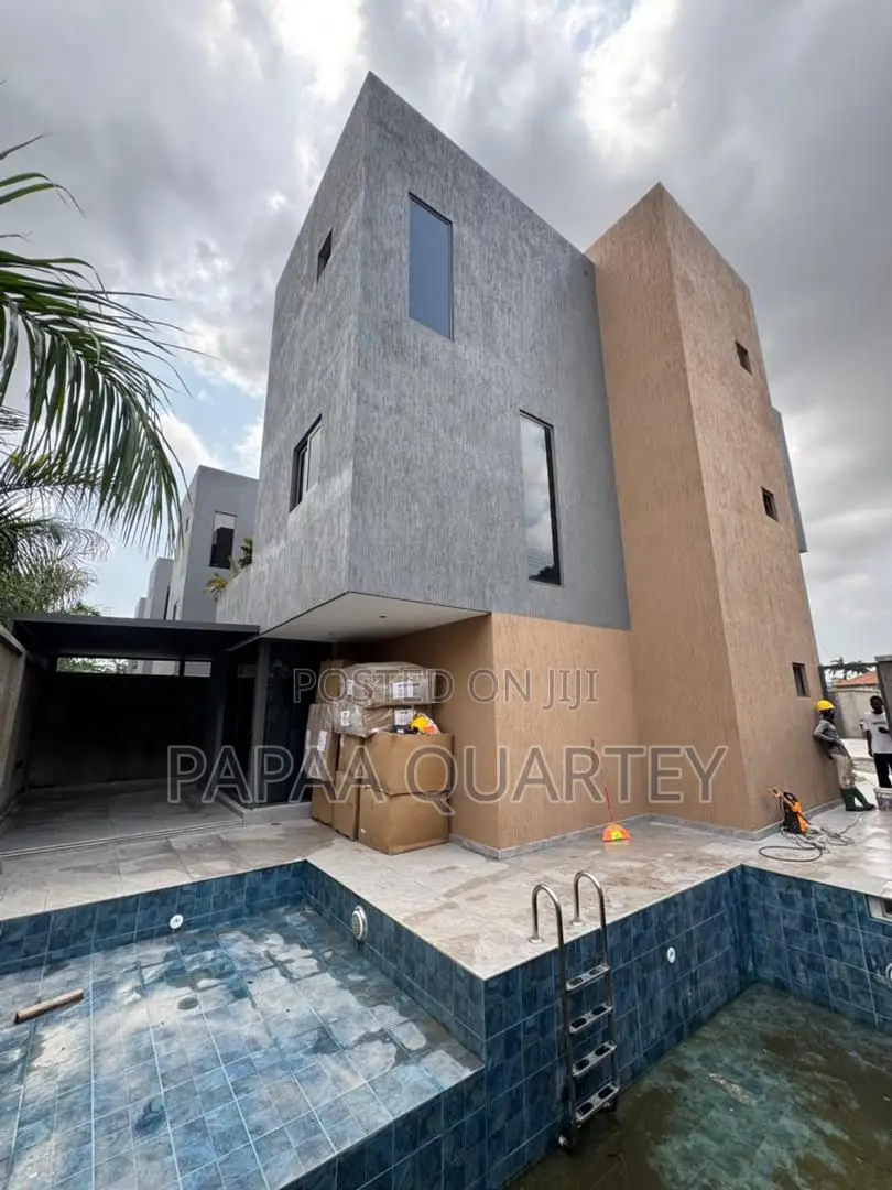 Furnished 5bdrm House in Airport Residential Area for sale
