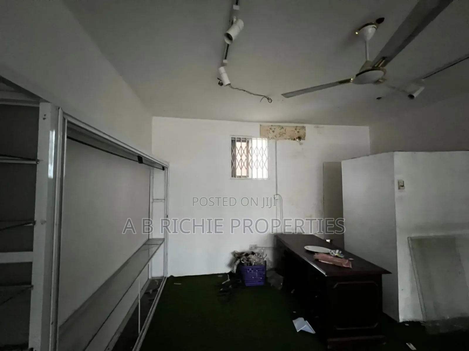 Shop for Rent at Tse-Addo