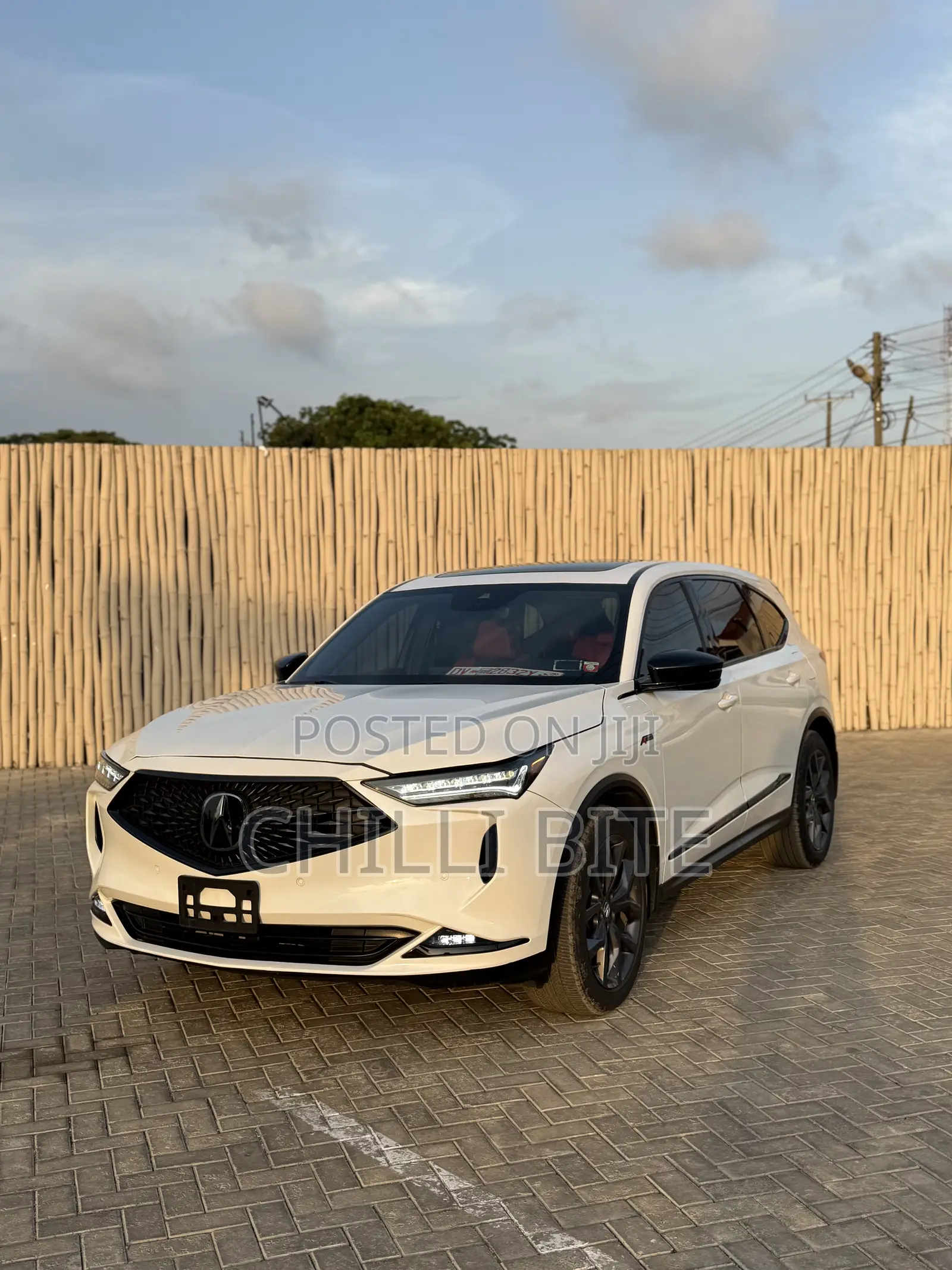 Acura MDX w/A-Spec Package 2024 White