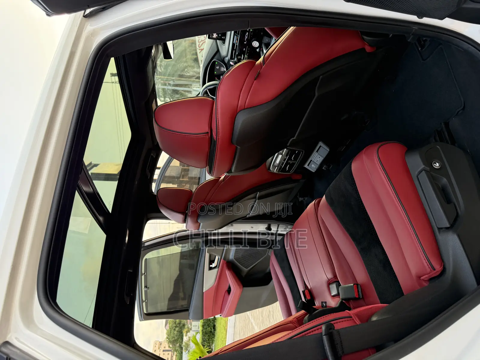 Acura MDX w/A-Spec Package 2024 White
