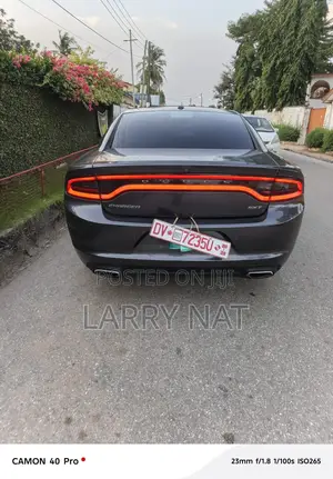 Dodge Charger SXT 4dr Sedan (3.6L 6cyl 8A) 2015 Matt Black