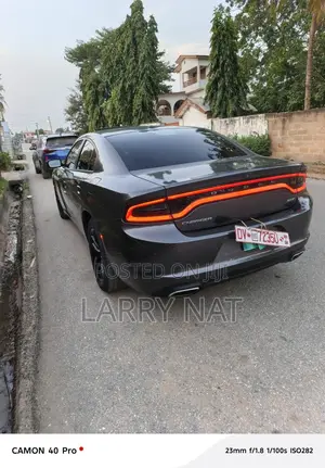 Dodge Charger SXT 4dr Sedan (3.6L 6cyl 8A) 2015 Matt Black