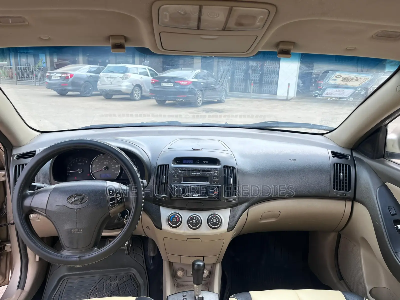 Hyundai Elantra 2010 Brown