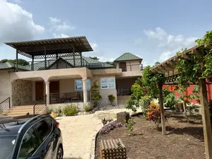 4bdrm House in Seekers Realty, Aburi for sale