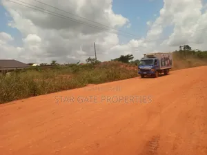 Road Side 4 Plots ( 1 Acre Land) for Sale at Pakyi No 1 Semenhyia