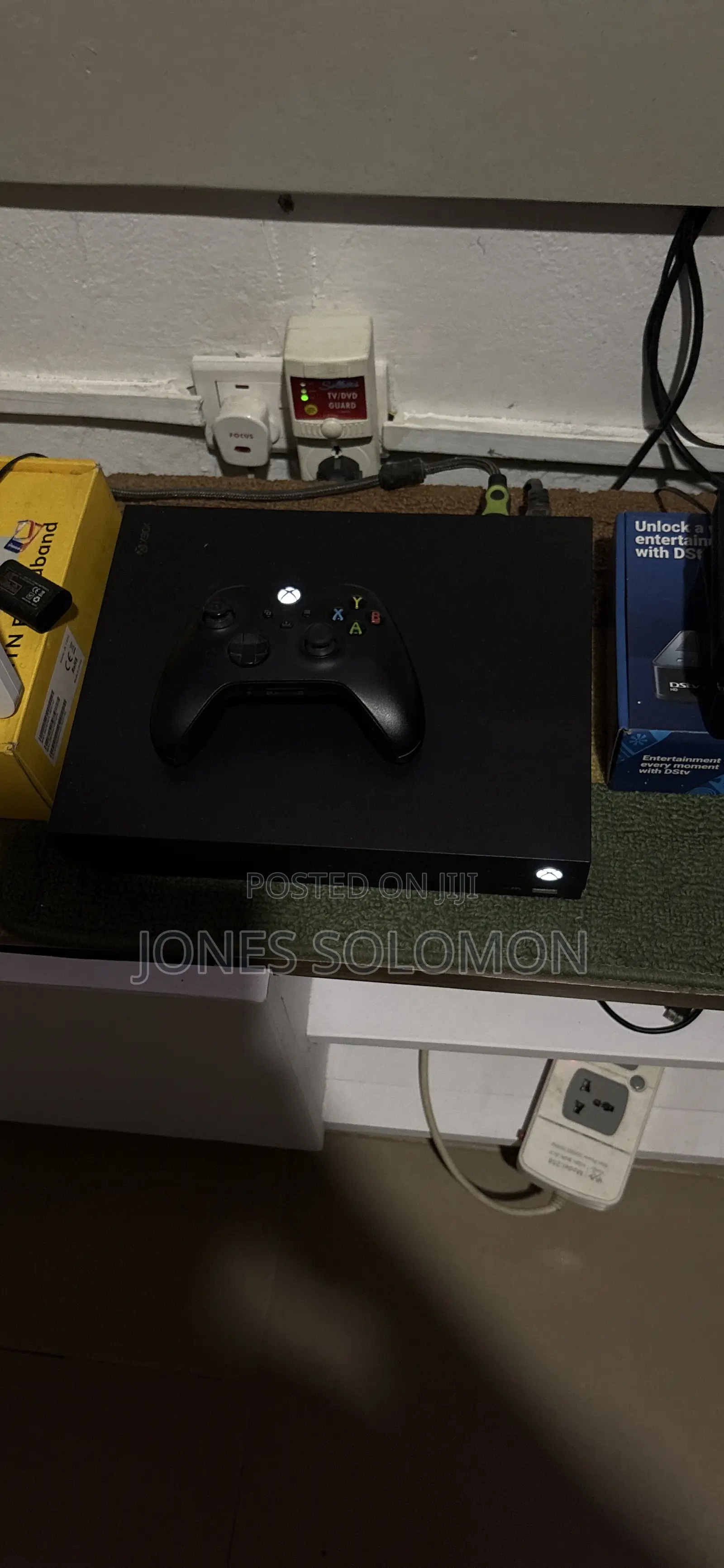 Xbox One X