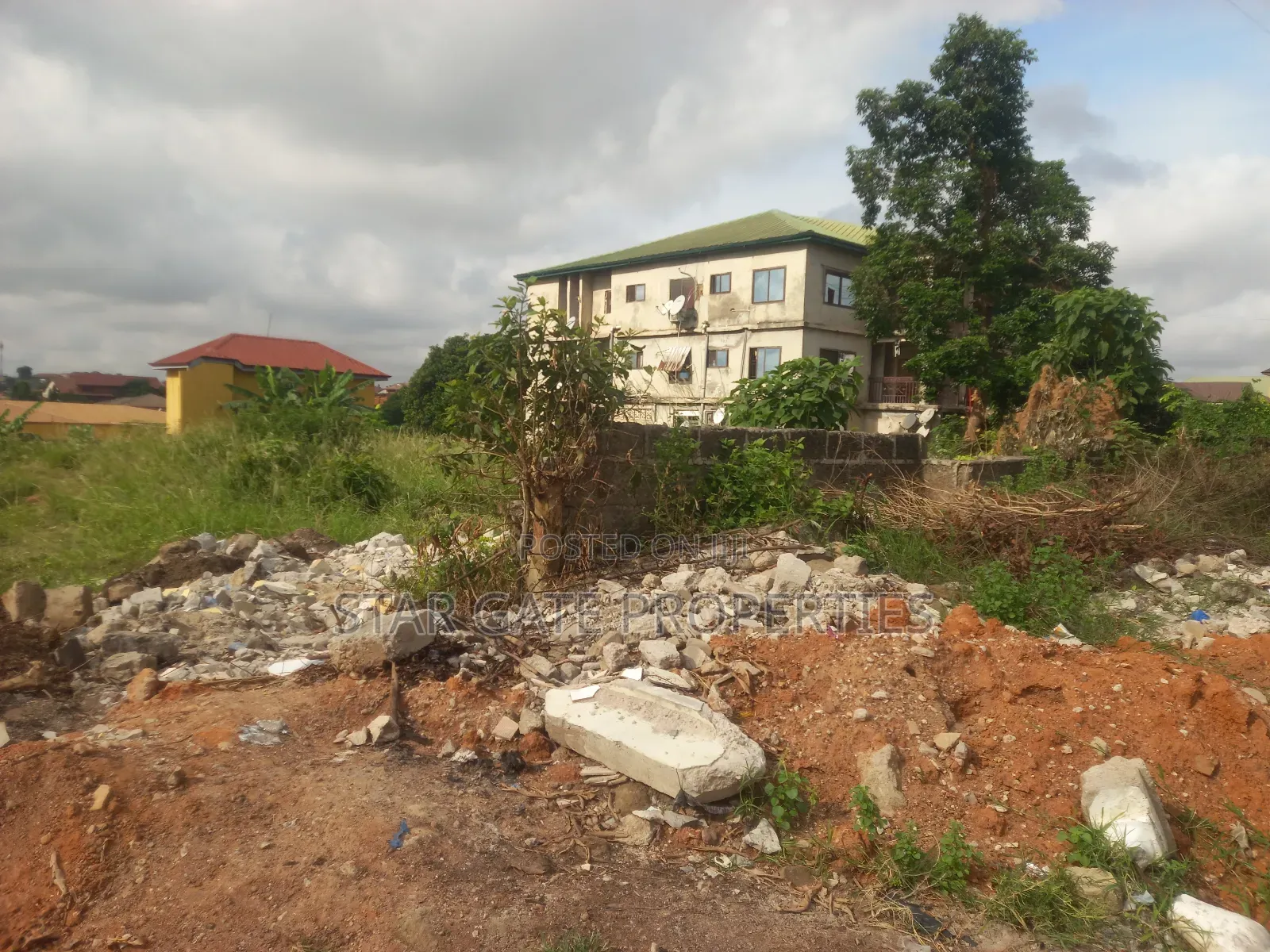 Plot for Sale at Buokrom Estate Junction.