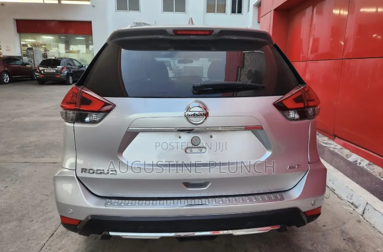 Nissan Rogue 2017 Silver
