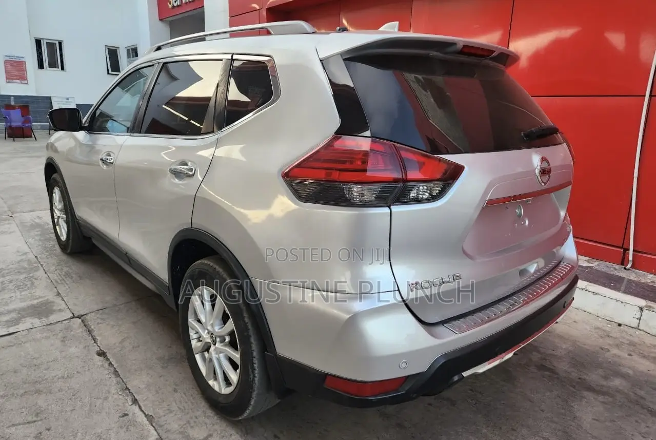Nissan Rogue 2017 Silver