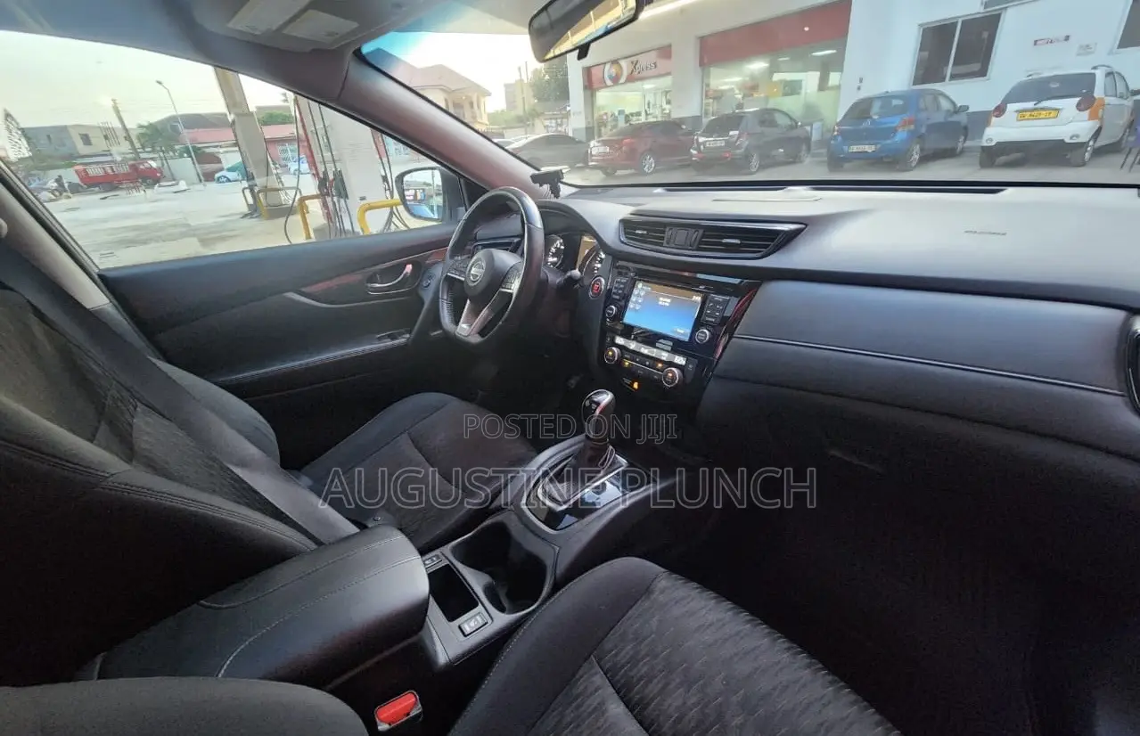 Nissan Rogue 2017 Silver