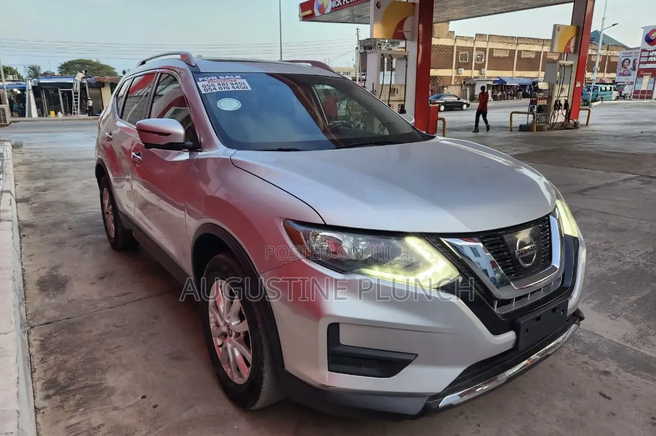 Nissan Rogue 2017 Silver
