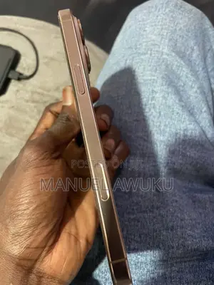 Apple iPhone 16 Pro Max 256 GB White