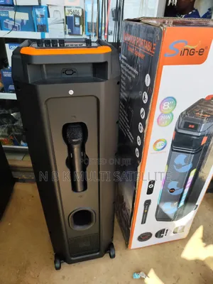 Outdoor Bluetooth Speaker With 1 Microphone