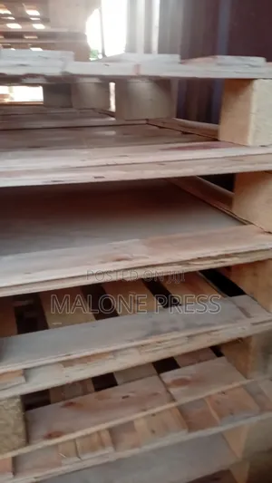 Brand New Four-Way Entry Pallets for Sale in Tema Lashibi Klagon