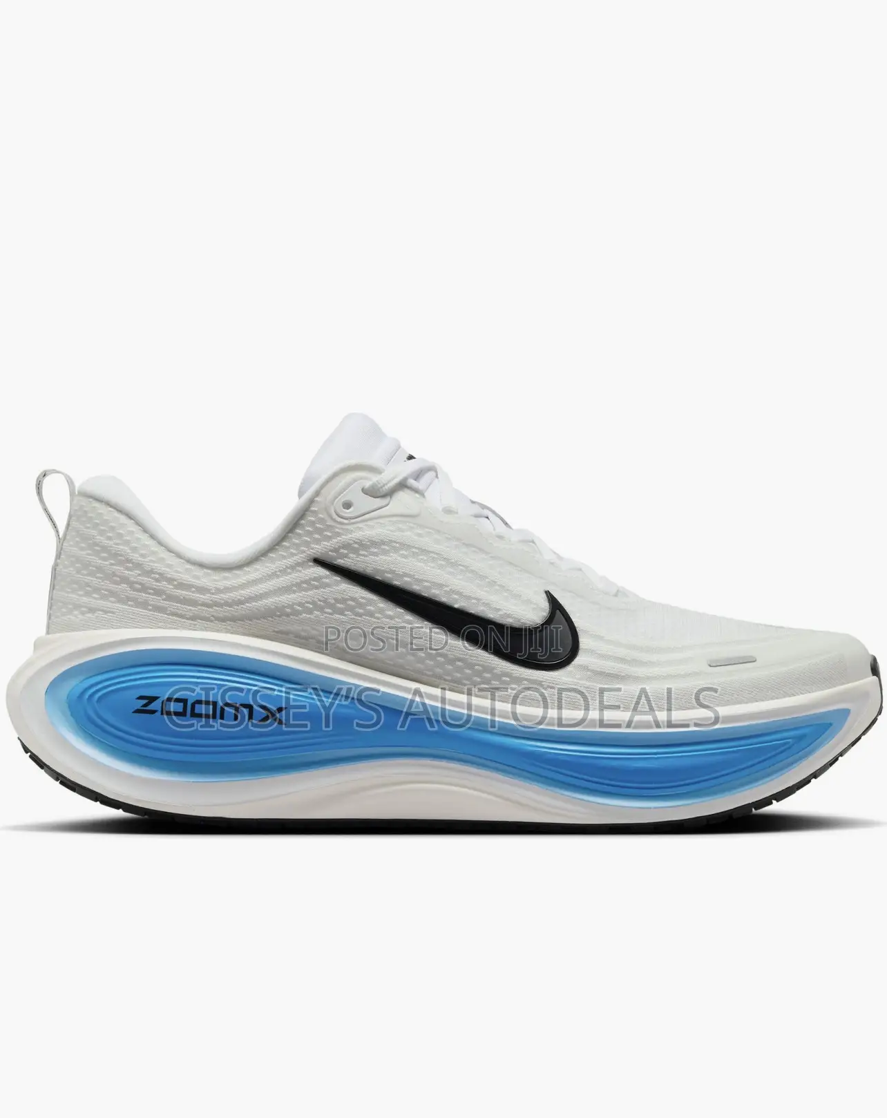 Vomero Plus Running Shoe