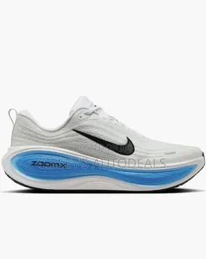 Vomero Plus Running Shoe
