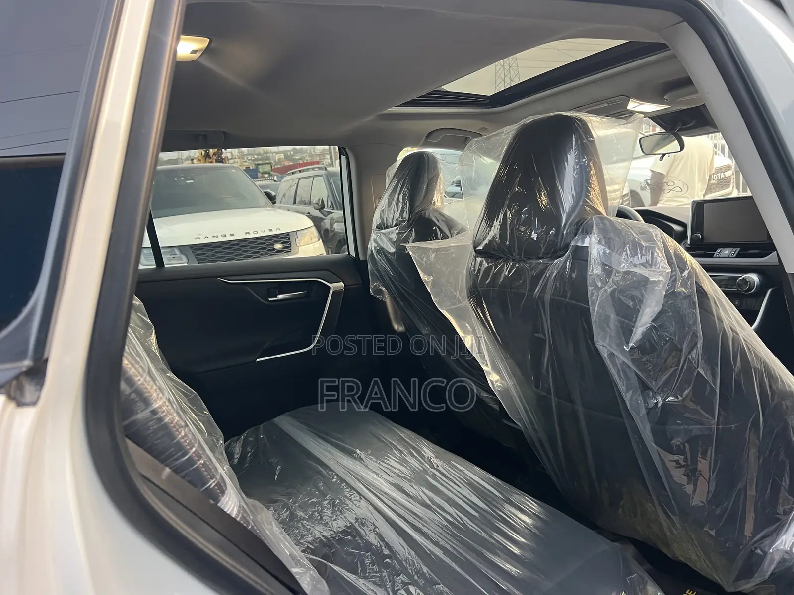 Toyota RAV4 Adventure AWD 2023 White