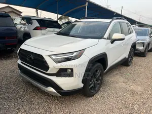 Toyota RAV4 Adventure AWD 2023 White